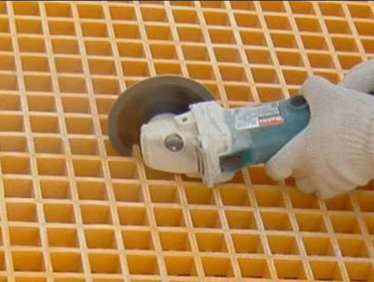 Heavy Duty 2000x500 30x30 FRP Walkway Grating Anti Slip Resin Fiberglass GREY Grit Access